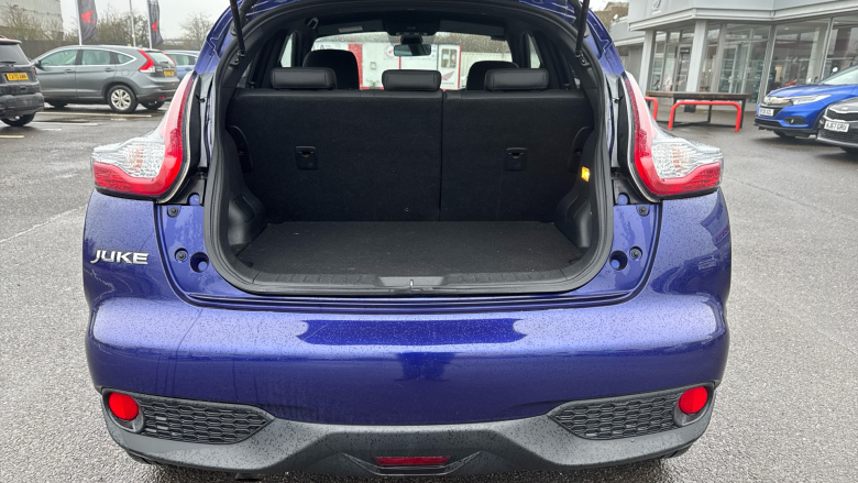 Nissan Juke 1.2 DiG-T Tekna 5dr Petrol Hatchback